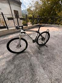 MTB bianchi in carbonio