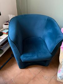 Poltrona in velluto blu MODENA