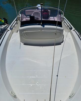 Numo 580. con motore yamaha 80 cv