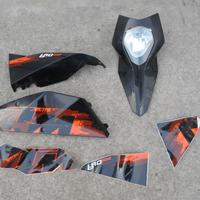 Plastiche e faro ktm 690 SM