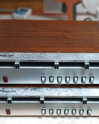 2 Amplif. filo diff. + 2 coppie di Vu-Meter.