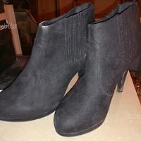 StivalettI scamosciati sexy 37