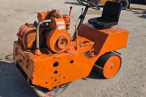 Trattore Rullo MARINI Compattatore 18cv