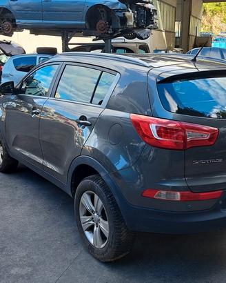 KIA SPORTAGE 2012 SOLO PER RICAMBI