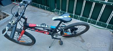 Bicicletta MTB ragazzo.