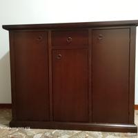Credenza in legno massello