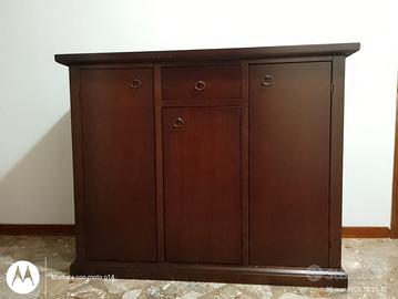 Credenza in legno massello
