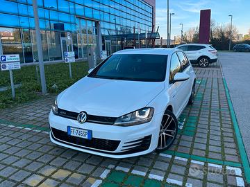 Volkswagen Golf VII GTD