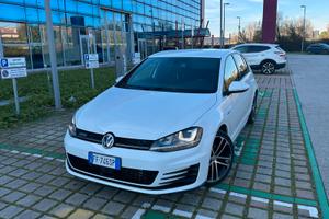Volkswagen Golf VII GTD