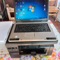 portatile Toshiba e scaner stampante hp