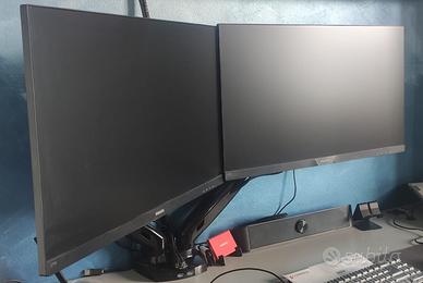 Doppio monitor Philips con supporto scrivania