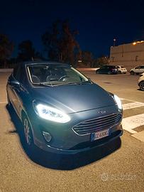 Ford Fiesta 1.1 75CV Titanium Gpl/Benz