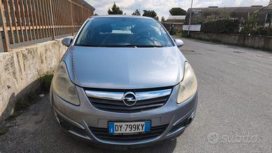 Opel corsa 4serie 