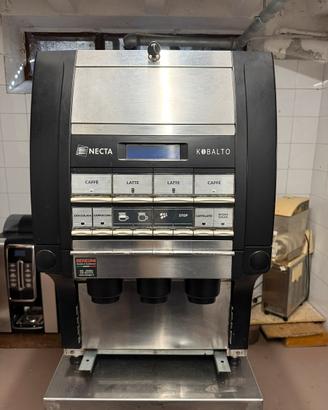 Distributore automatico bevande calde