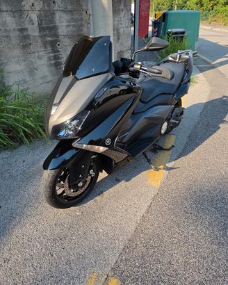 Yamaha TMAX 530 2014 – Tagliandone 2024 – Perfetto