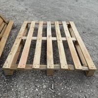 Pallet di legno di varie misure