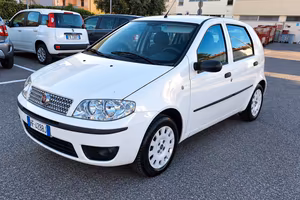 FIAT PUNTO 2008 1.2 NATURALPOWER FRIZIONE NUOVO 
