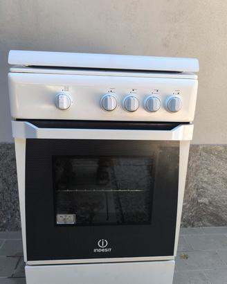 Forno Indesit