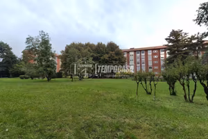 TRILOCALE RISTRUTTURATO E LUMINOSO IN CONTESTO VER