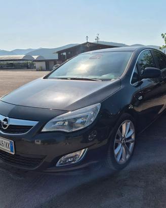 Opel Astra 1.4 Turbo 140CV 5 porte Cosmo
