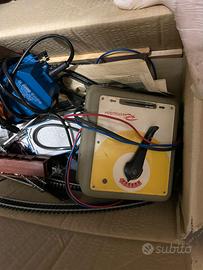 modello rialzato con rotaie , stazione