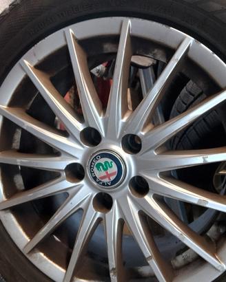 Cerchi in lega 16 Alfa Romeo 
