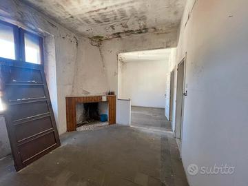 Guspini- Appartamento al piano 2°