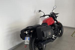MOTO GUZZI V7 STONE