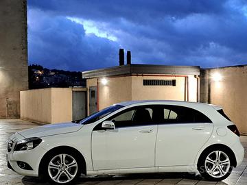 Auto in condizioni perfette