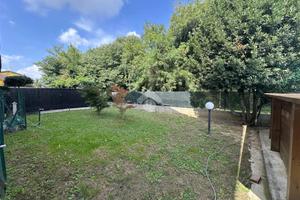 VILLA A SCHIERA A CHIEVE