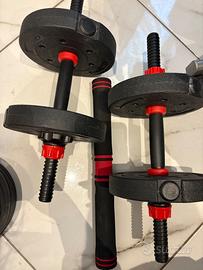 Manubri componibili rossi e neri