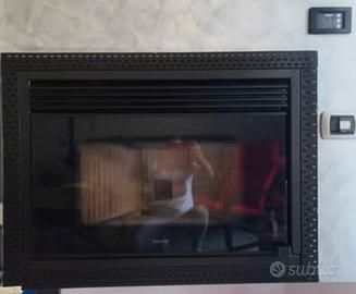 inserto a pellet Ravelli R1000, 9.5 Kw.