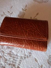 Portafoglio vernice donna