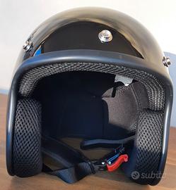 Casco jet  taglia M nuovo