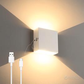 Lampada da parete LED senza fili a batteria - Arredamento e Casalinghi In  vendita a Salerno