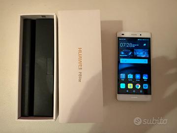 Huawei P8 Lite funzionante PER RICAMBI