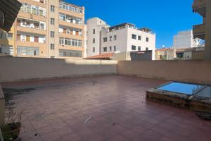 Prestigioso Pentavano in Via Montegrappa