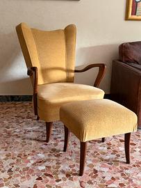 Poltrona con pouf