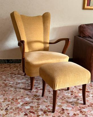 Poltrona con pouf