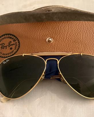 Occhiali da sole Ray-Ban modello Aviator old
