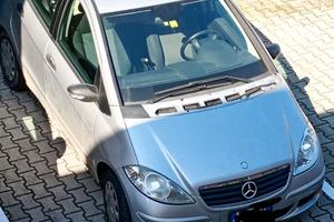 Regalasi Mercedes Classe A per pezzi di ricambio