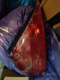 Fanale posteriore  completo SX Lancia Y