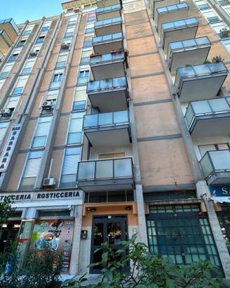 Appartamento ristrutturato in zona via Scalea
