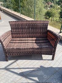Divanetto da giardino