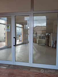 Locale commerciale 50mq