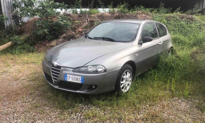 Alfa Romeo 147 1.6 GPL Twin Spark - Distinctive