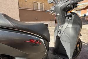 Honda sh 300
