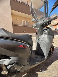 Honda sh 300