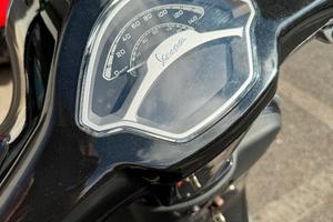 Piaggio Vespa 125 (VN) - 2024