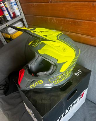 casco just 1 taglia s